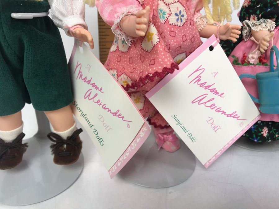 (12) Vintage Madame Alexander Dolls: Americana Collection, Storyland Dolls, International Collection, Portrettes Series, Little Women, Romeo [Photo 20]