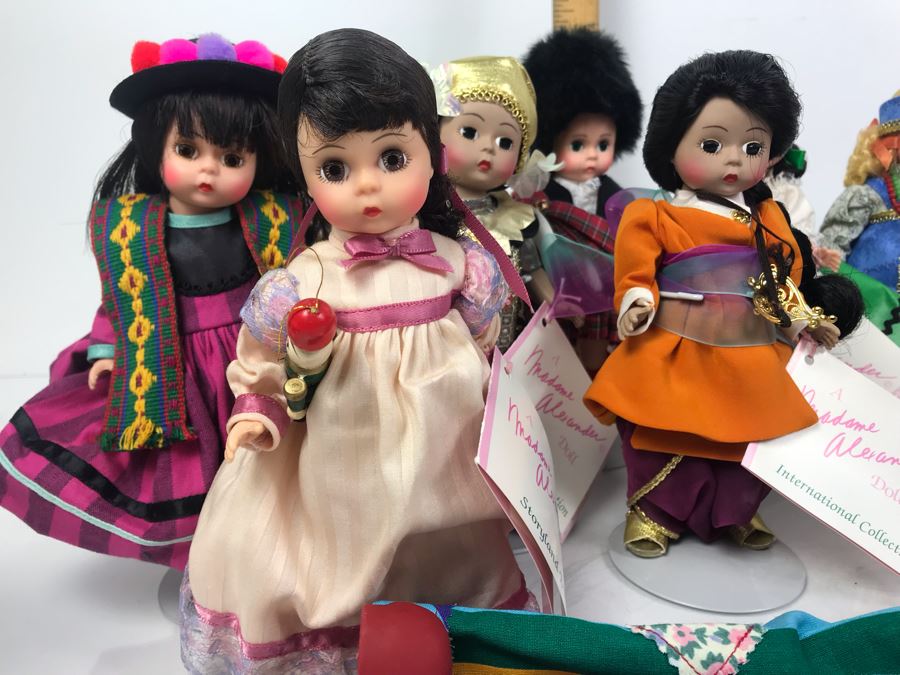 (13) Vintage Madame Alexander Dolls: Americana Collection, Storyland Dolls, International Collection, Scarlett Series [Photo 8]