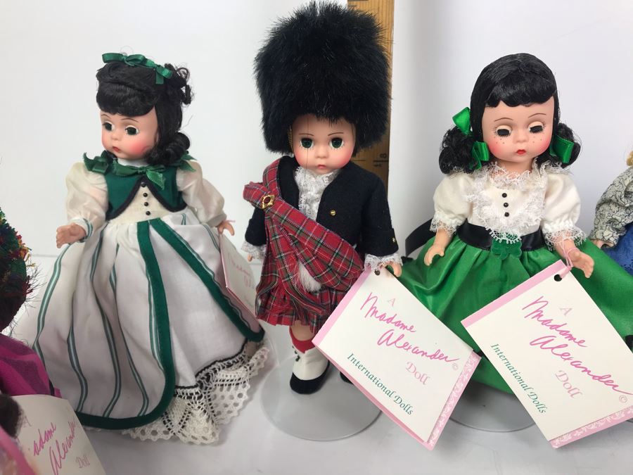 (13) Vintage Madame Alexander Dolls: Americana Collection, Storyland Dolls, International Collection, Scarlett Series [Photo 17]