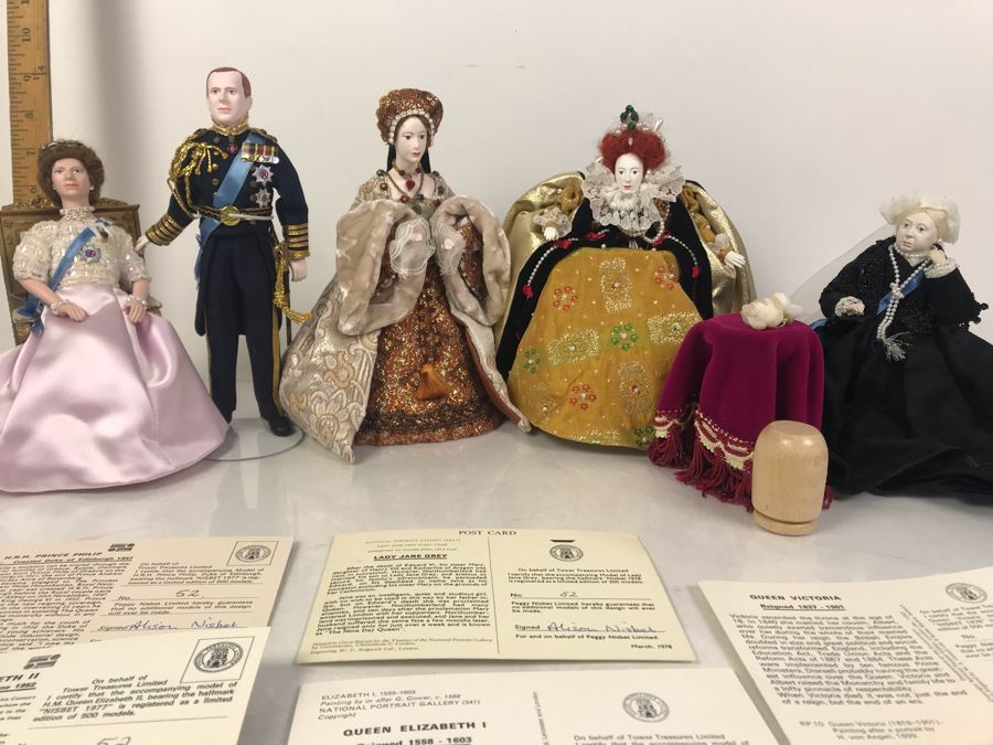 Vintage 1970's Limited Edition Peggy Nisbet Dolls With Certificates Of Authenticity: Queen Elizabet I, Queen Victoria, H.R.H. Prince Philip, H.M. Queen Elizabeth II And Lade Jane Grey All Signed By Alison Nisbet On Cert [Photo 31]