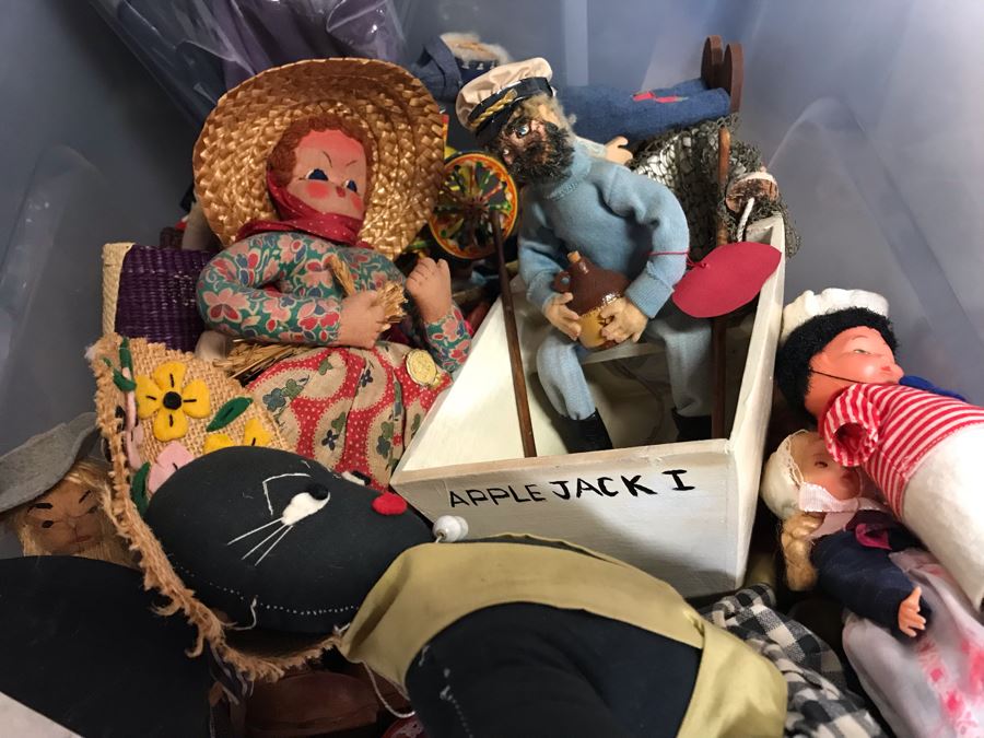 MEGA Vintage Doll Lot With House Of Nisbet H.R.H. Pricess of Wales Doll, International Dolls, Pillsbury Doughboy Doll And Tons More - 8 Tubs Filled! - See Photos [Photo 27]