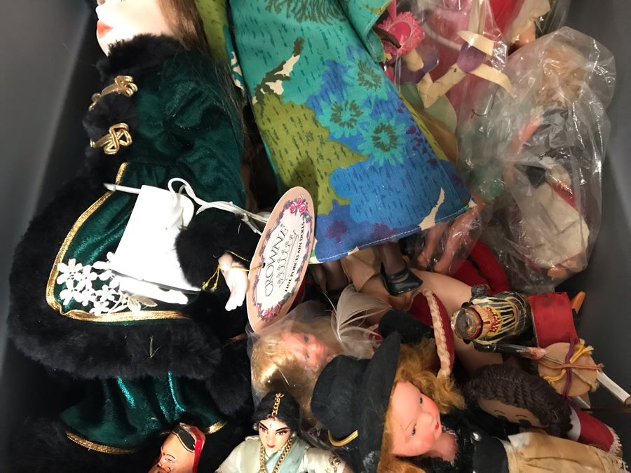 MEGA Vintage Doll Lot With House Of Nisbet H.R.H. Pricess of Wales Doll, International Dolls, Pillsbury Doughboy Doll And Tons More - 8 Tubs Filled! - See Photos [Photo 5]