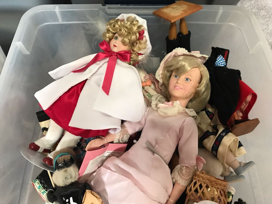 MEGA Vintage Doll Lot With House Of Nisbet H.R.H. Pricess of Wales Doll, International Dolls, Pillsbury Doughboy Doll And Tons More - 8 Tubs Filled! - See Photos [Photo 7]