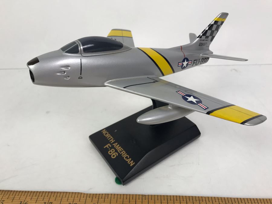 Vintage USAF Jet Airplane Model North American F-86 [Photo 7]