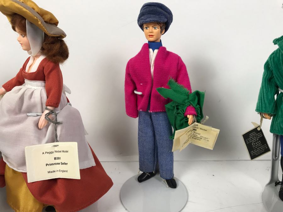 Vintage Collection Of (10) Peggy Nisbet Costume Dolls Including Robin Hood, Sarah Duchess Of York, Oliver Twist And The Artful Dodger Made In England [Photo 16]
