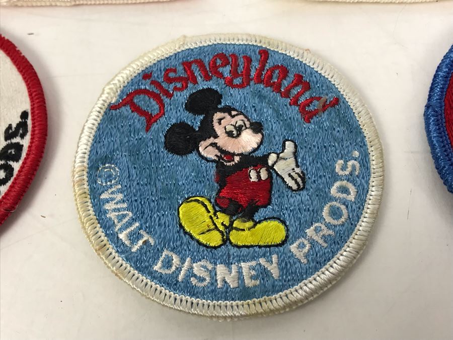 Vintage Walt Disney Disneyland Mickey Mouse Patch And Button Lot