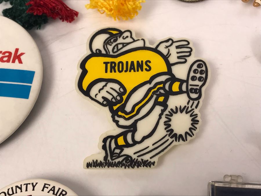 Collectibles Lot With Pins, Patches, Keychains, Bracelet Includes Airline Wings, Marilyn Monroe Brooch, Webelos, Girl Scouts, Trojans Football Brooch, USN, Snow White, Wells Fargo - See Photos [Photo 23]