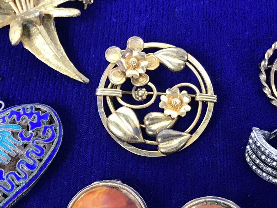 Costume Jewelry Lot With Some Silver: Monet, Trifari, Kramer, Coro - See Photos [Photo 11]