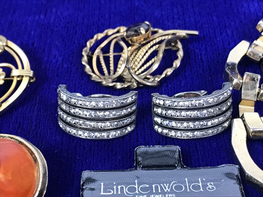 Costume Jewelry Lot With Some Silver: Monet, Trifari, Kramer, Coro - See Photos [Photo 12]