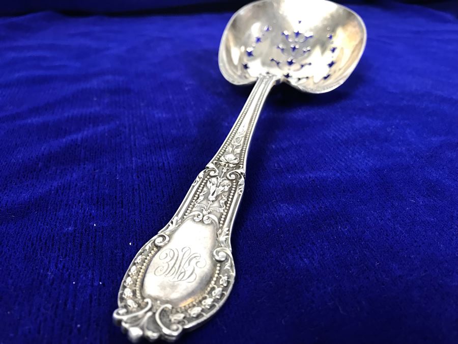 English Sterling Silver Serving Spoon 105.4g
