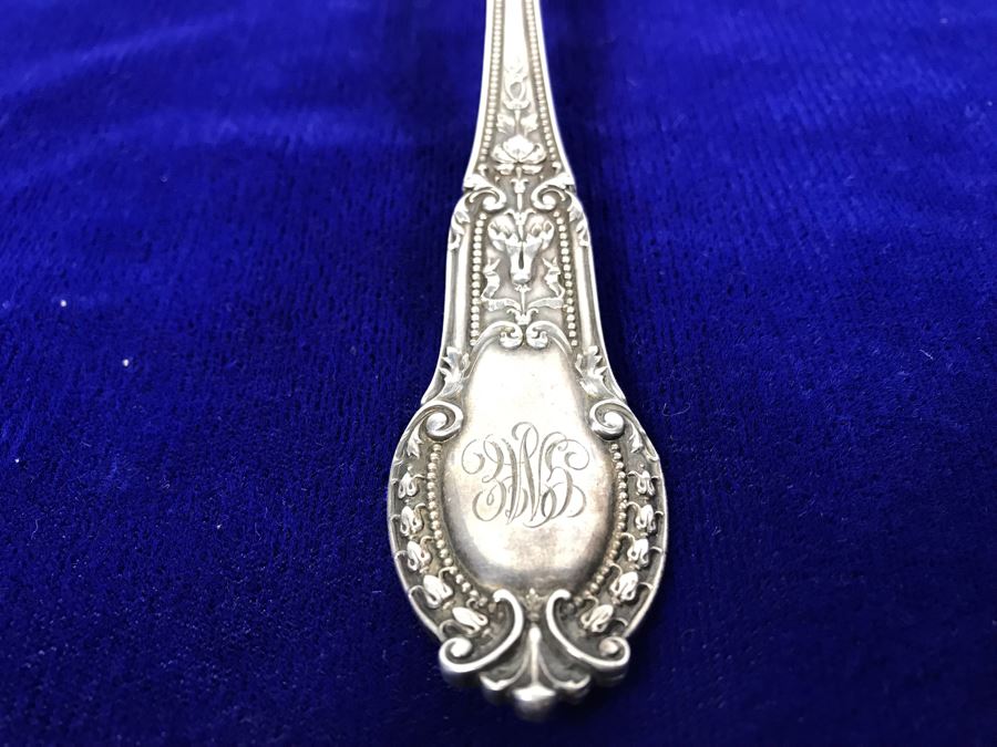 English Sterling Silver Serving Spoon 105.4g [Photo 3]