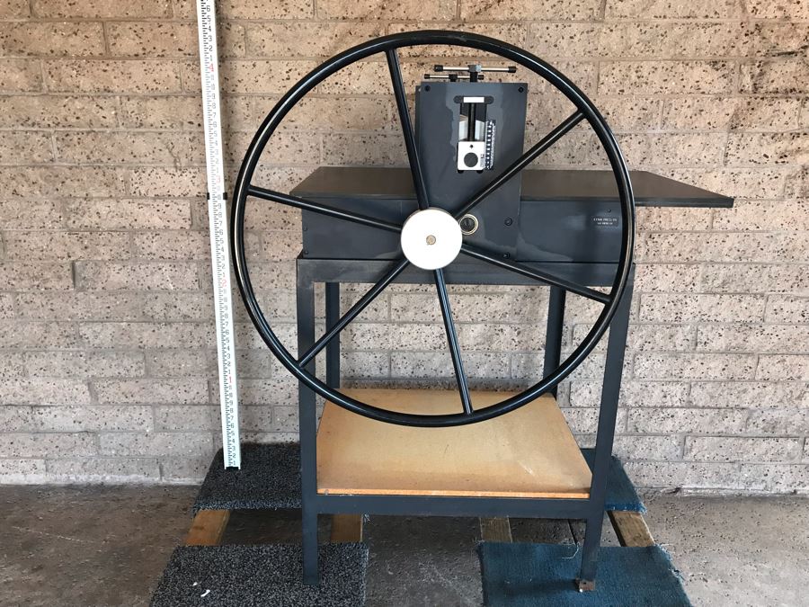Rare Ettan Press Co Etching Press San Diego, CA With Custom Steel Frame Base Desirable High Quality Print Making Press MS-3 Etching Press 24.25 X 48 X .75' 280LBS Estimate $3,000 [Photo 3]
