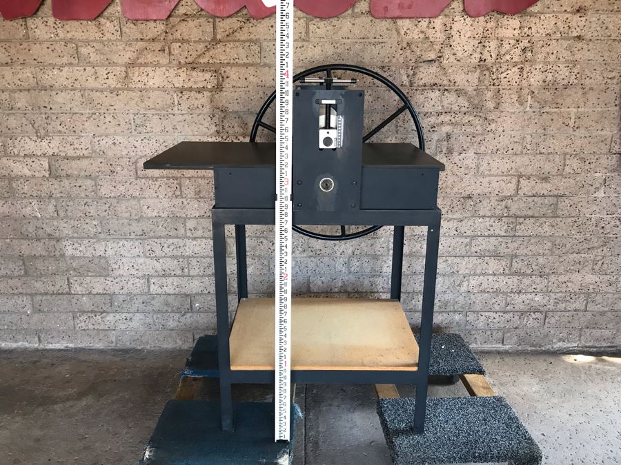 Rare Ettan Press Co Etching Press San Diego, CA With Custom Steel Frame Base Desirable High Quality Print Making Press MS-3 Etching Press 24.25 X 48 X .75' 280LBS Estimate $3,000 [Photo 25]