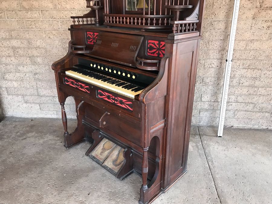 WORKING Antique Victorian Parlor Pump Organ Estey Organ Co Brattleboro Vt Elaborate High Top Mahogany Cabinet With Mirror - Top Removes From Bottom For Easy Moving - Estimate $1,000-$3,000 [Photo 26]