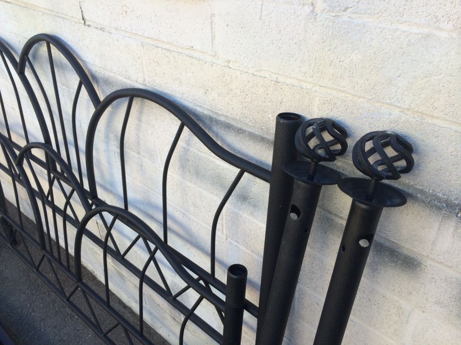 Queen Size 4 Poster Black Bed Frame [Photo 2]