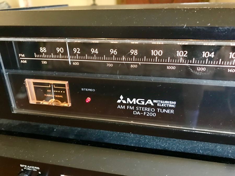 MGA Mitsubishi Electric Integrated Amplifier DA-U300, AM FM Stereo Tuner DA-F200 And Pair Of Speakers SS-300 (Note One Speaker Sounds Good But Has Cosmetic Damage To Foam) [Photo 3]