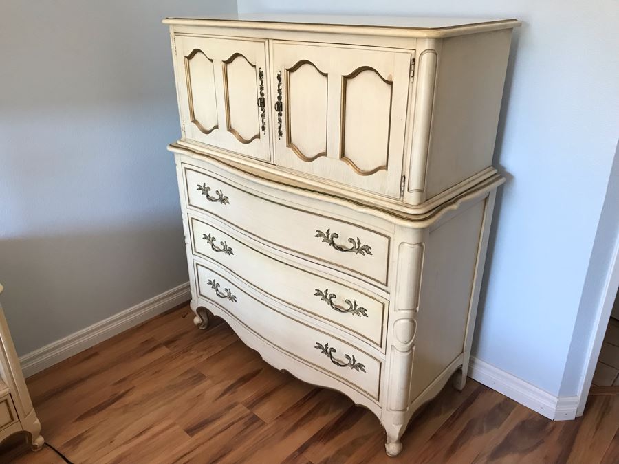 French Provincial Tall 3 Drawer Dresser With 2 Door Cabinet By Drexel [Photo 3]