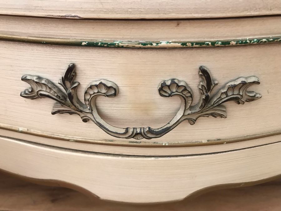 French Provincial Matching Nightstands With Pair Of Vintage Lamps  [Photo 5]