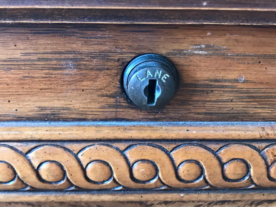 LANE Cedar Hope Chest With Carved Wood Accents Sold Empty [Photo 8]