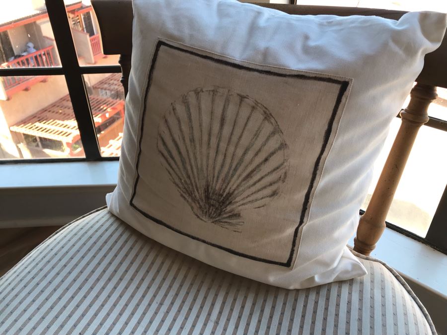 WEIMAN Heirloom Quality Marble Top Table On Chinoiserie Asian Style Pedestal With (3) Striped Cane Back Chairs, Pillows, and Glass Bird Bath Art [Photo 11]