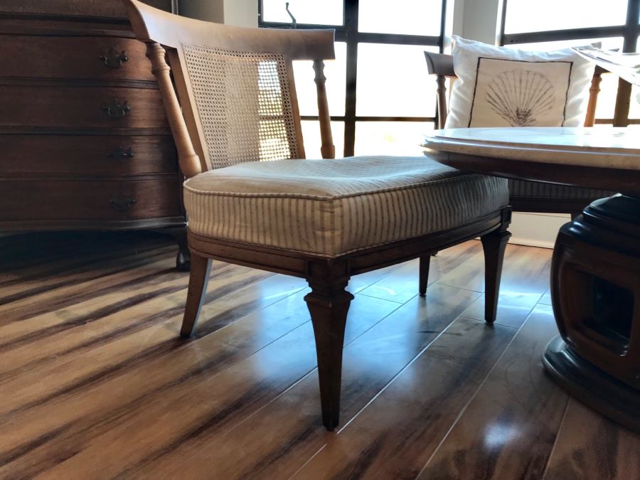 WEIMAN Heirloom Quality Marble Top Table On Chinoiserie Asian Style Pedestal With (3) Striped Cane Back Chairs, Pillows, and Glass Bird Bath Art [Photo 8]