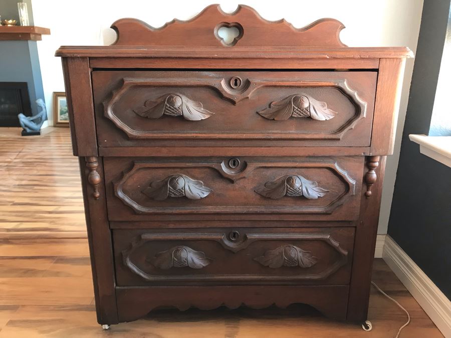 Antique 3 Drawer Dresser Chest Of Drawers On Casters With Carved