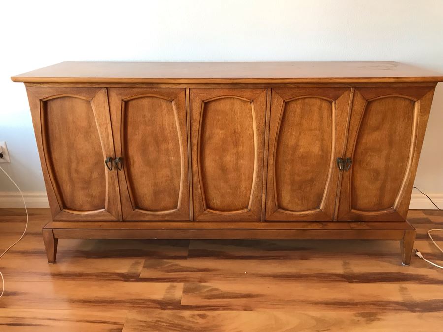 Mid Century 2 Door Buffet Made By Henry M. Goodman 'A Good Man For Good Furniture' [Photo 7]