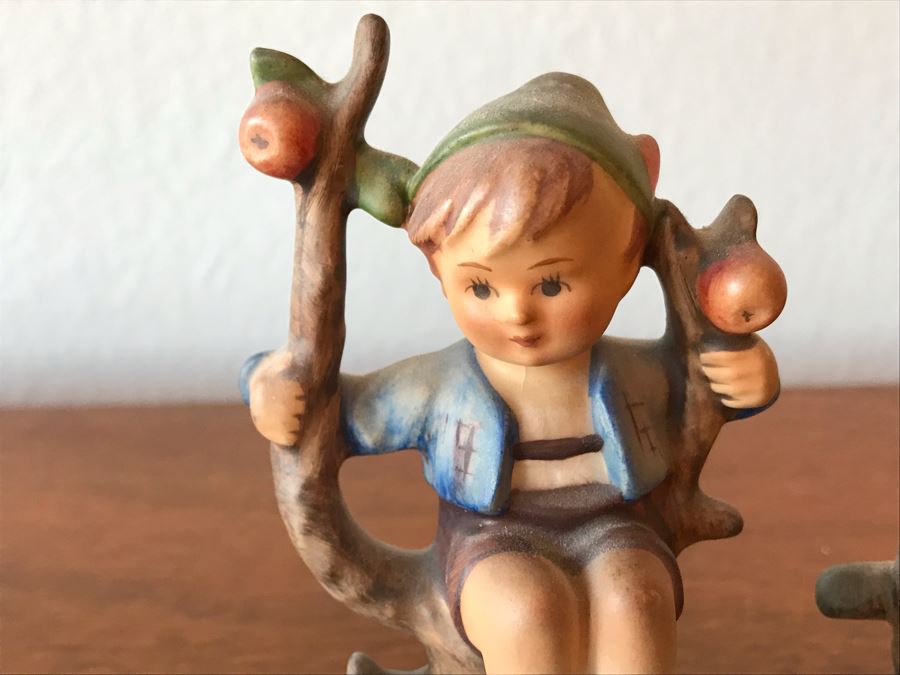 Pair Of Vintage German Hummel Figurines: Apple Tree Boy 142 3/0 And Just Resting 112 3/0 1938 [Photo 7]