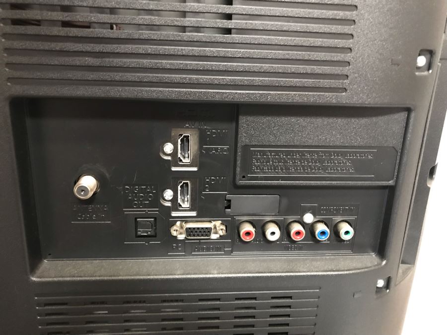 Panasonic 32' 720p 60Hz LCD HDTV Model TC-32LX44 [Photo 6]