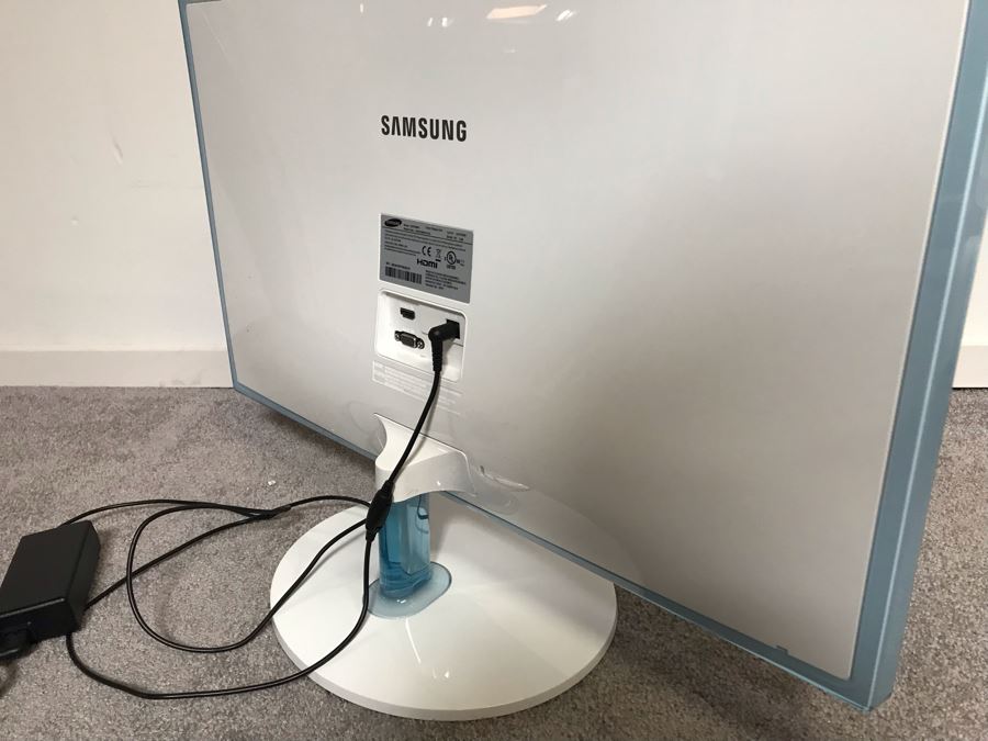 SAMSUNG LEF 27Inch Monitor Model S27D360H
