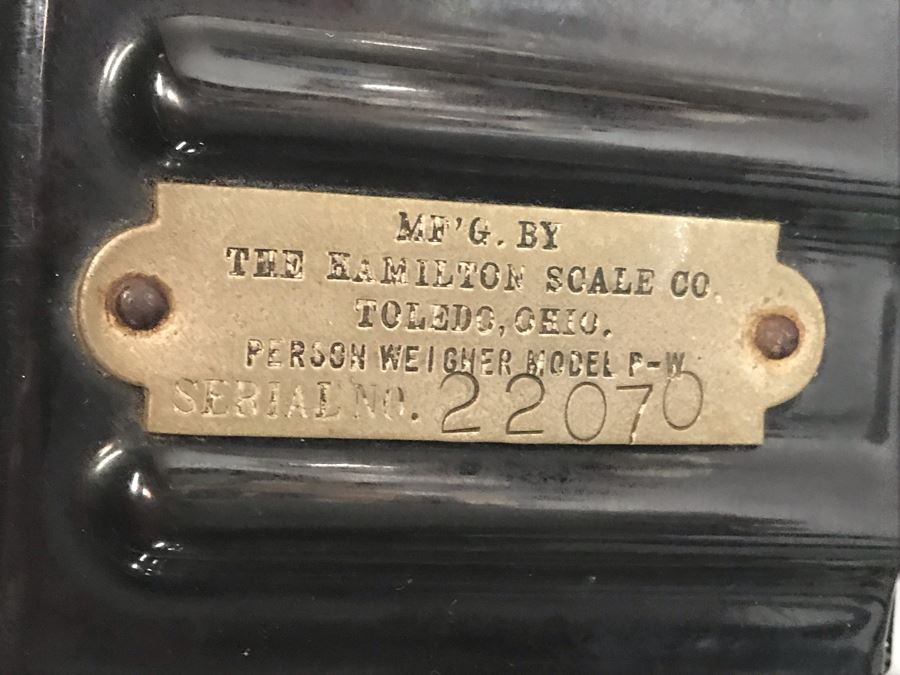 Art Deco Coin-Op Mechanical Scale By The Hamilton Scale Co Person Weigher Model P-W 41'H [Photo 7]