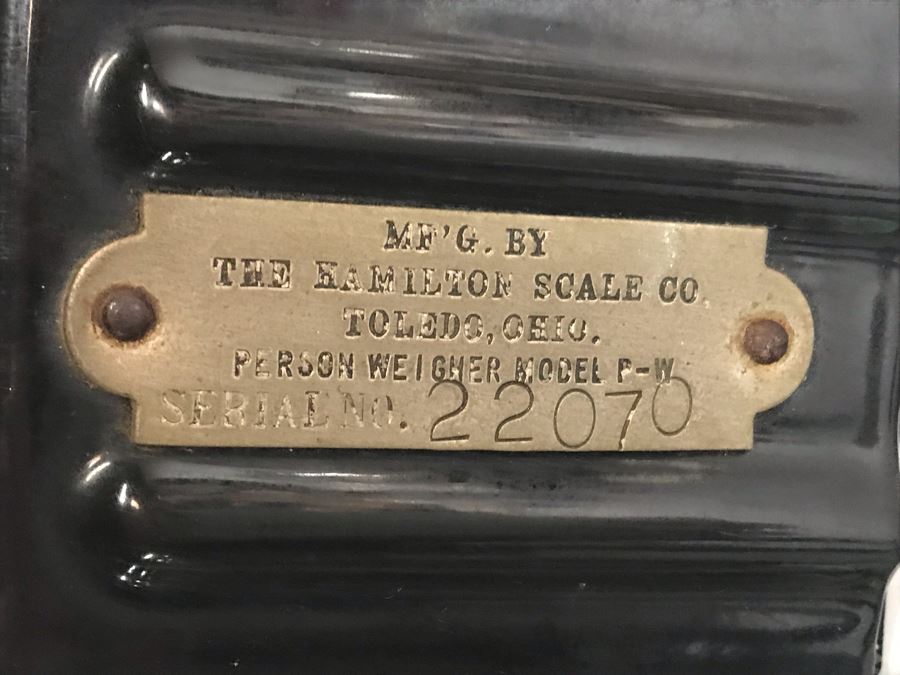 Art Deco Coin-Op Mechanical Scale By The Hamilton Scale Co Person Weigher Model P-W 41'H [Photo 8]