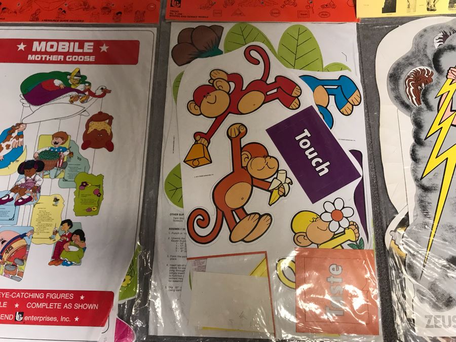 Collection Of (9) Vintage 1970s School Teaching Aides By Trend Including Outlaw Words, Ecologenie Wishes, Ecologenie Speaks, Oceanography, Greek Mythology, Shapes And Senses Mobile And Mother Goose Mobile [Photo 16]