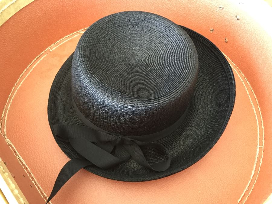 Vintage Hat Box With Black Marshall Field & Family Hat, White Noreen Fashion Hat, Beaded Black Gloves And 20's Flapper Style Black Hair Comb [Photo 5]