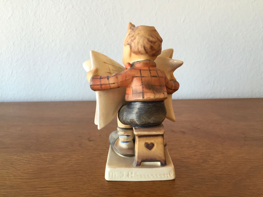 Vintage Goebel Hummel 184 'Latest News' Figurine Germany 5'H [Photo 6]