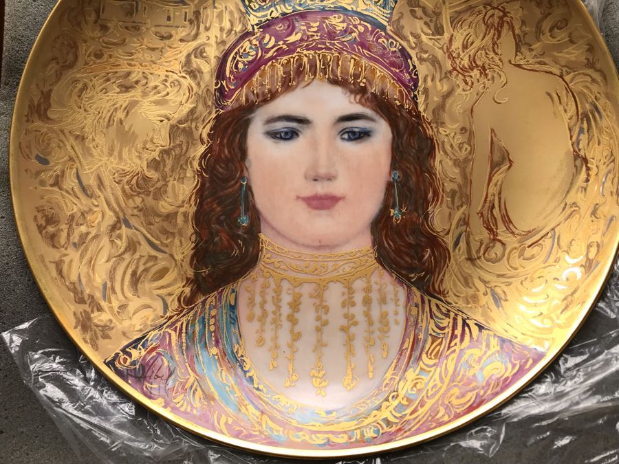 Set Of (3) Edna Hibel Limited Edition 'The David Series' Plates: Bathsheba, Wedding Of David & Bathsheba And David Bathsheba & Solomon (2) Shadowbox Framed And (1) With Original Hibel Box And Cert [Photo 9]