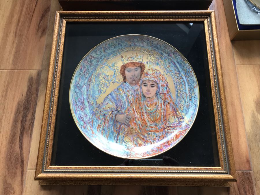 Set Of (3) Edna Hibel Limited Edition 'The David Series' Plates: Bathsheba, Wedding Of David & Bathsheba And David Bathsheba & Solomon (2) Shadowbox Framed And (1) With Original Hibel Box And Cert [Photo 26]