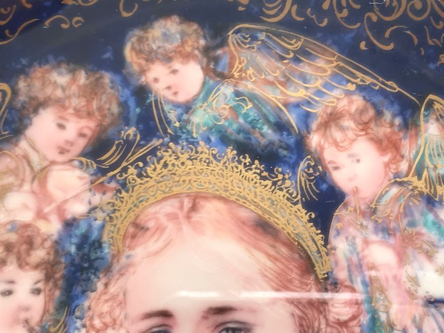 Set Of (4) Edna Hibel Limited Edition Christmas Plates 9': 1985, 1986 And (2) 1987 [Photo 22]