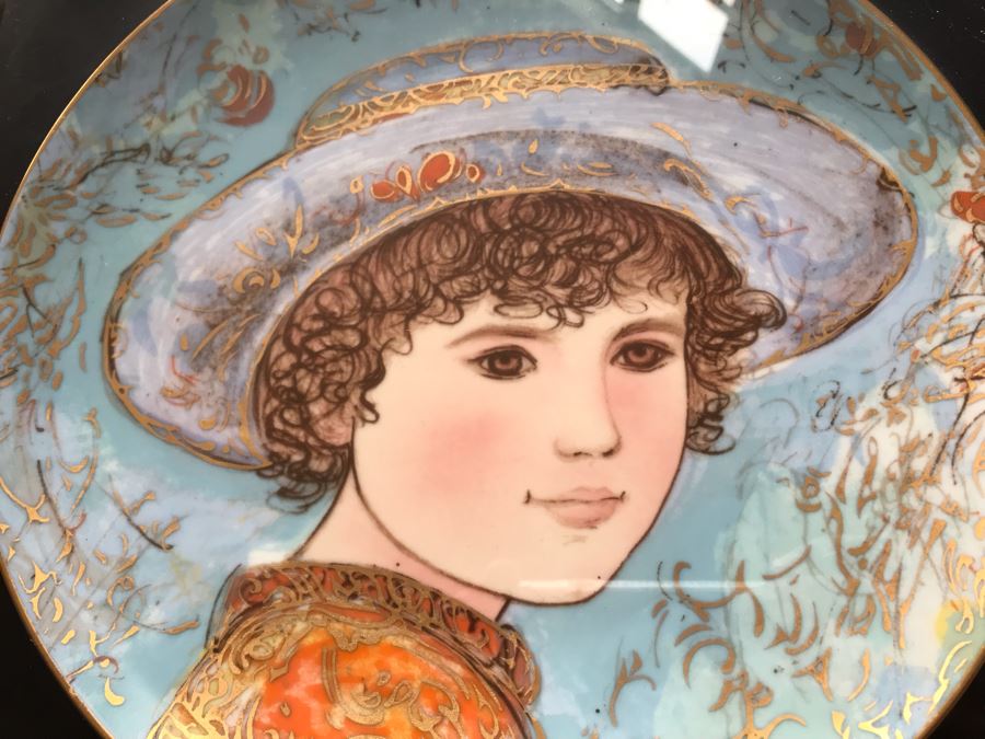 Set Of (4) 1984 Edna Hibel Limited Edition 'A Tribute To All Children' Plates: Giselle, Gerard, Todd And Wendy [Photo 13]