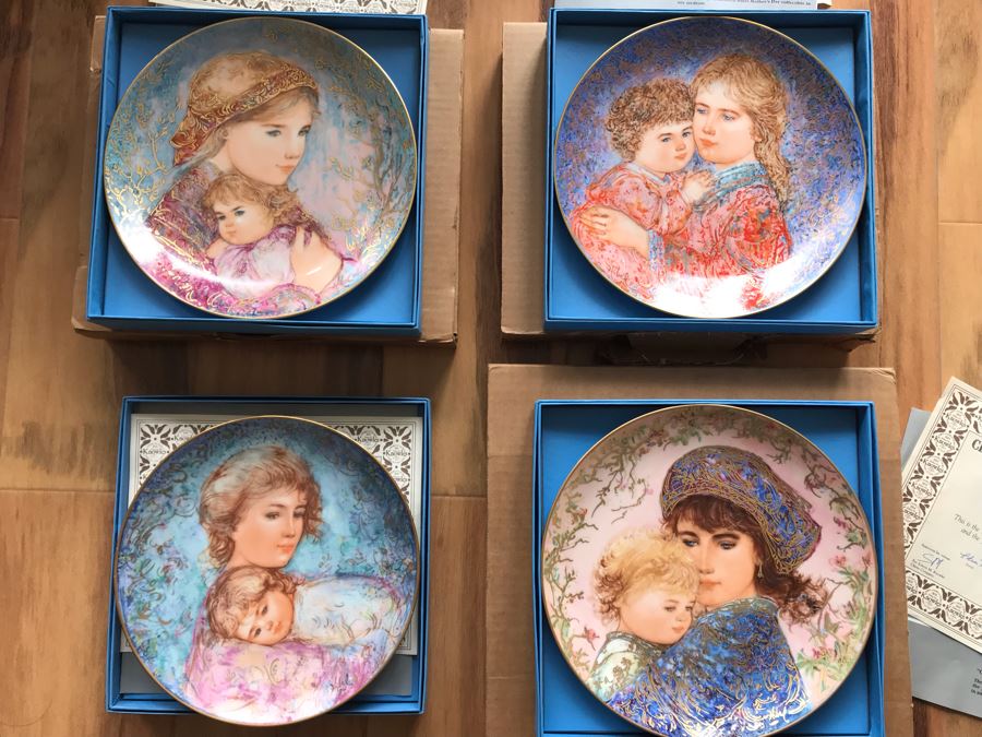 Set Of (4) Edna Hibel Limited Edition Mother's Day Plates With Boxes: 1984, 1985, 1986 And 1987 [Photo 3]