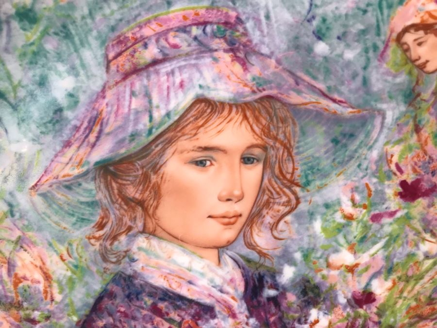 Edna Hibel Commemorative Plate 'Flower Girl Of Provence' 13 1/4' With Wooden Display Stand [Photo 2]