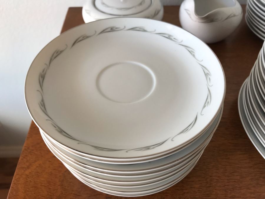 Set Of MIKASA Fine China 'Bridal Lace' Pattern From Japan Apx 82 Pieces And (6) Gold Tone Rose Napkin Rings [Photo 3]