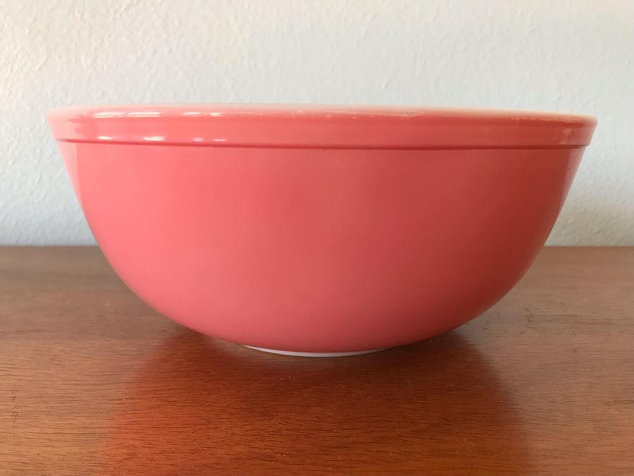 Full Set Of (4) Vintage Pyrex Nesting Mixing Bowls In Pink Great Condition [Photo 5]