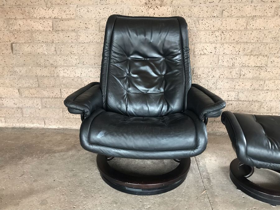 Stressless Leather Reclining Armchair With Ottoman - Note That There Are Some Paint Stains On Chair - Client Is An Artist [Photo 4]