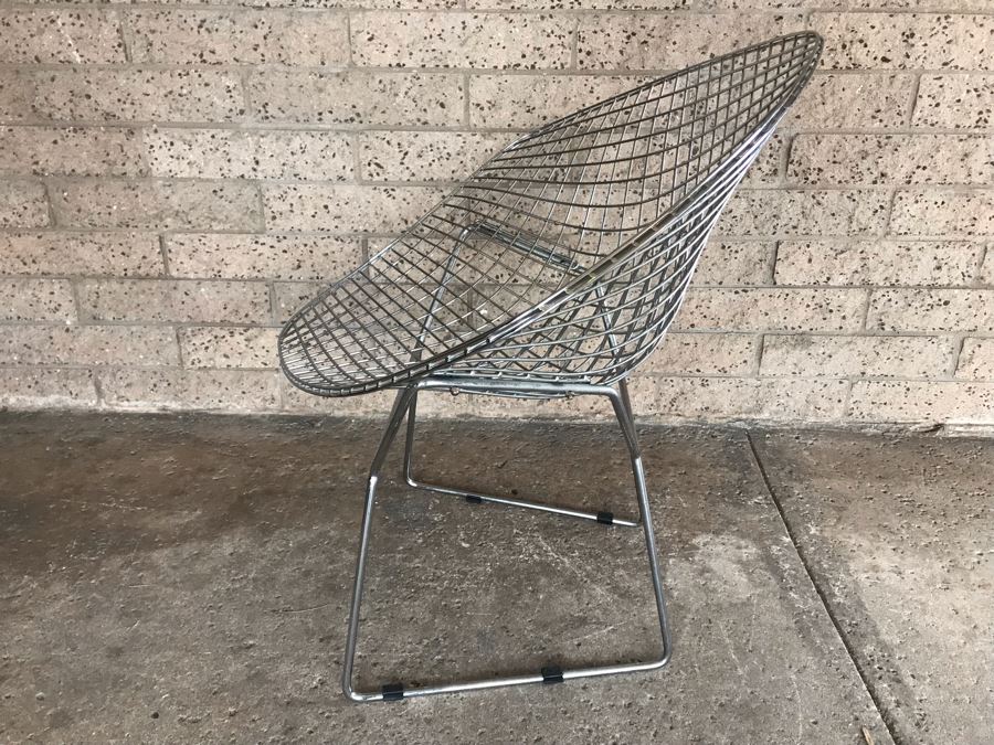 Reproduction Knoll Bertoia Diamond Chair - Note That Chair Is Missing Several Brackets And Screws On One Side - See Photos [Photo 5]