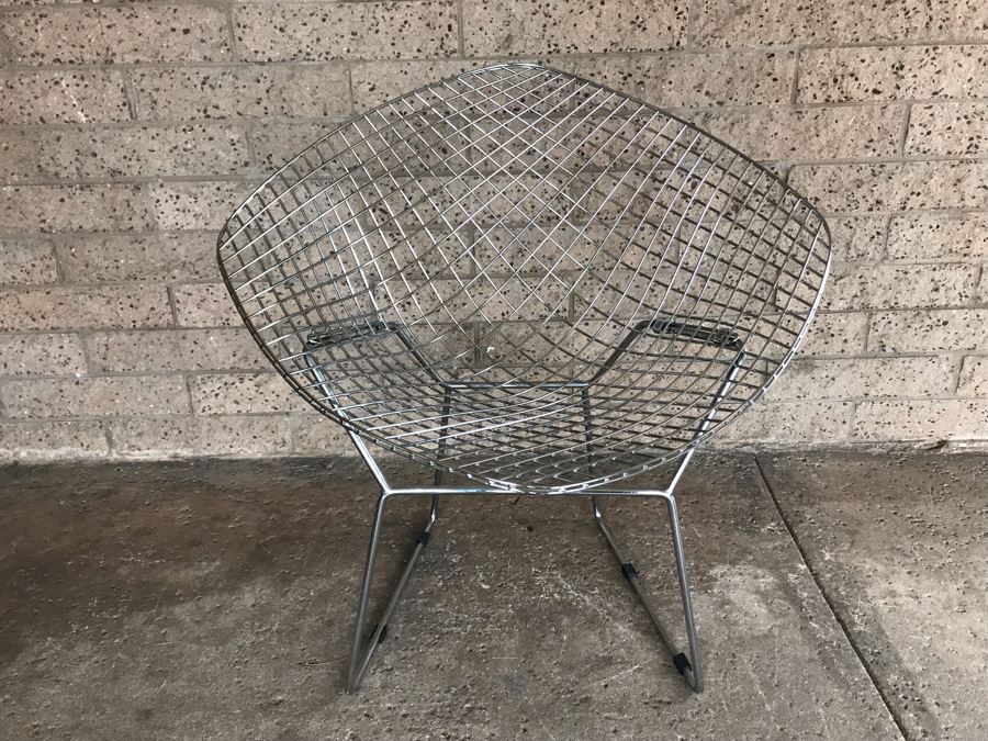 Reproduction Knoll Bertoia Diamond Chair - Note That Chair Is Missing Several Brackets And Screws On One Side - See Photos [Photo 1]