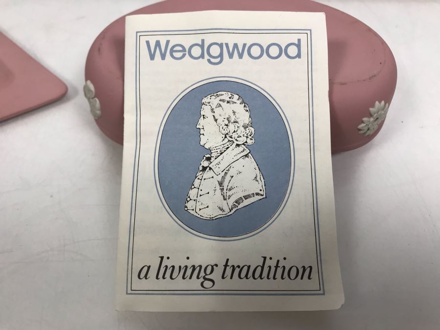 Vintage Pink Wedgwood Japerware Lot [Photo 15]