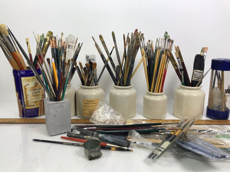 Huge Supply Of Artist's Brushes From Local Plein Air Painter Donald 'David' Ainsley's Estate [Photo 2]