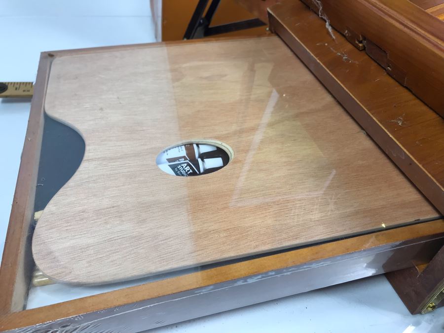 Arist's Studio Easel Unused With Box Comes With Paint [Photo 4]