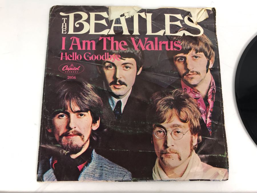The Beatles Hello Goodbye And I Am The Walrus Capital Records 45RPM Vinyl Record 2056 With Record Sleeve [Photo 7]